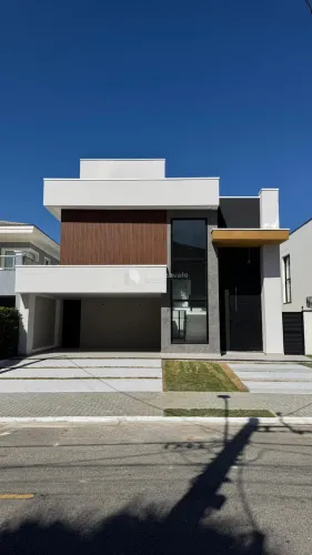 Sobrado à venda em Taubaté, Quiririm, com 3 suítes, com 357.2 m², Residencial Green Park