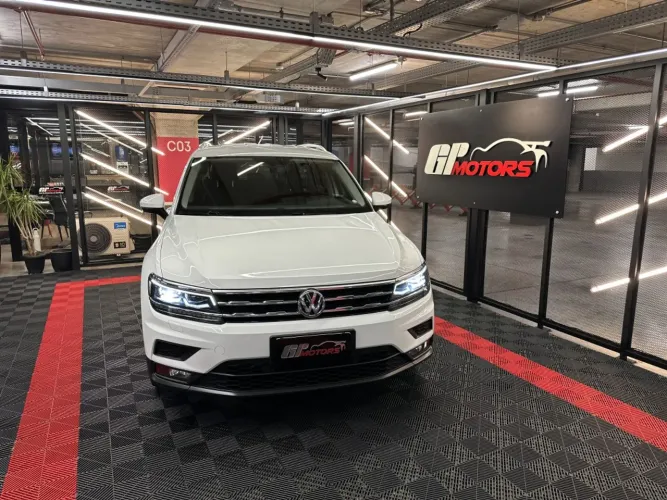 Volkswagen Tiguan Allspac Comf 250 TSI 1.4 Flex 2018