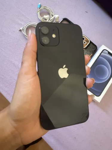 iPhone 12 64 gb 