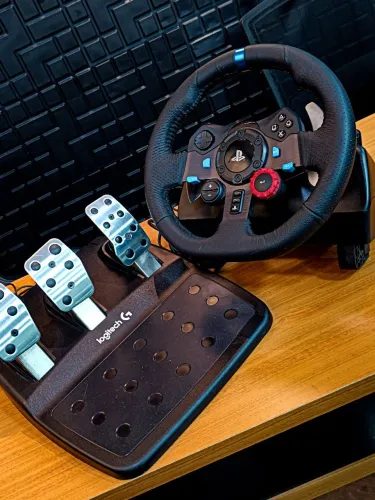 Logitech G29 volante PS4/PS3