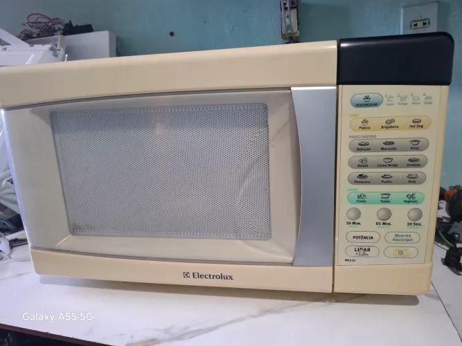Micro-ondas Electrolux 23 litros com garantia