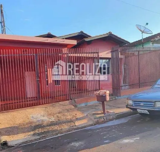 Casa padrão à venda na Vila Marilene, Igarapava - 3 quartos, piscina