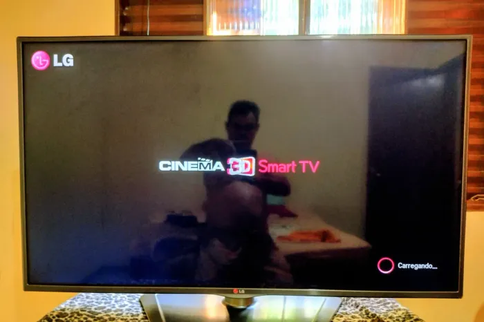  SMARTV LG FUUL HD CINEMA 