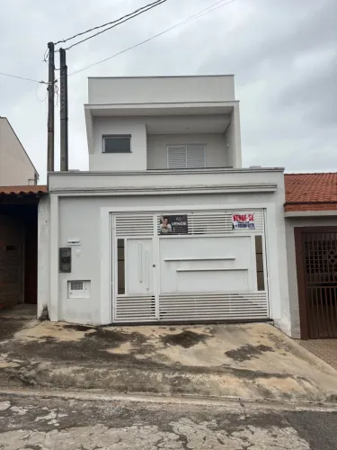 Imperdível: Casa à venda em Tatuí-SP, Village Engenheiro Campos, 3 quartos, 1 suíte, 3 ban