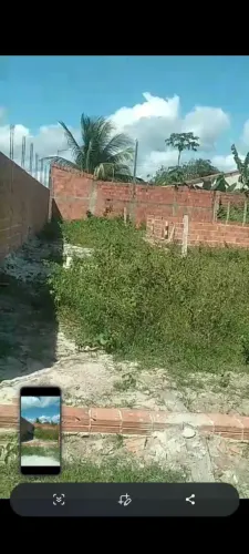 Terreno em construção