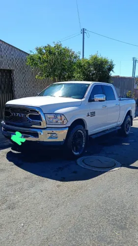 Dodge Ram 2500 Laie 6.7 TDI CD 4X4 Dies 2012