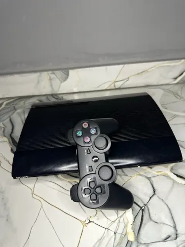 Vendo ps3 super slim Desbloqueado