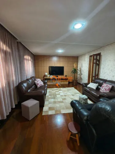 Casa com 3 dormitórios à venda, 210 m² por R$ 750.000,00 - Vila Carioca - Guarulhos/SP