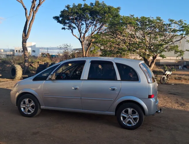 Chevrolet Meriva Maxx 1.4 MPFI 8V Econoflex 5P 2011
