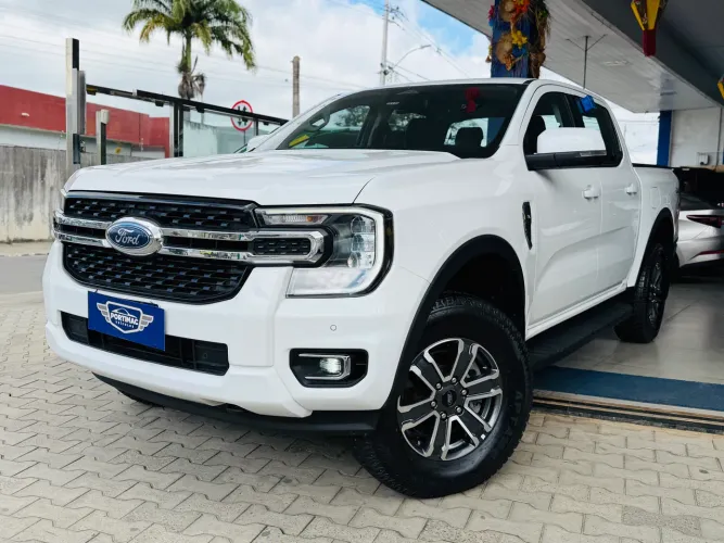 Ford Ranger XLT 3.0 V6 4X4 CD TB Die. Aut. 2025