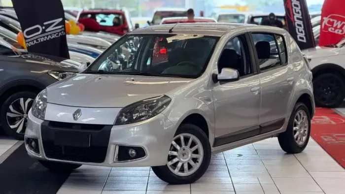 Renault Sandero Privilège Hi-flex 1.6 16V 5P AUT 2014