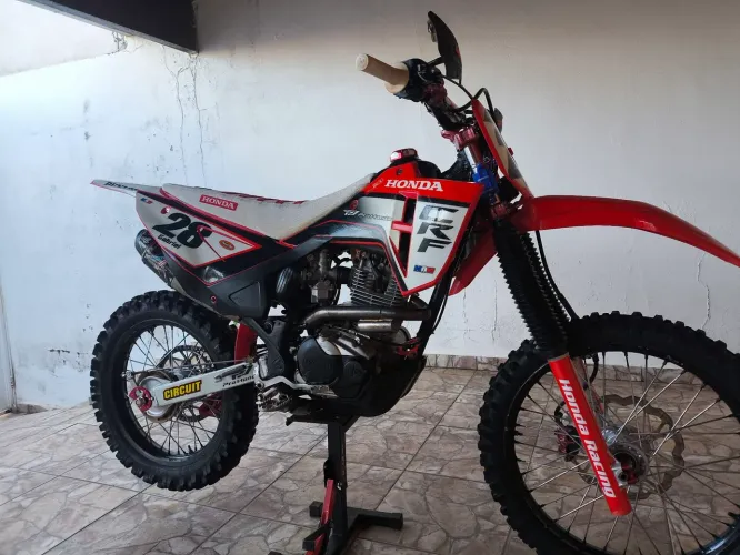 CRF 230 (2015)
