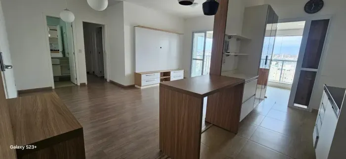 Essence Prime living 97 metros para locação
