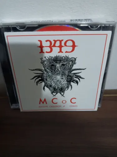 Cd 1349 - Massive Cauldron of Chaos - Importado - Raro - Usado em excelente estado.