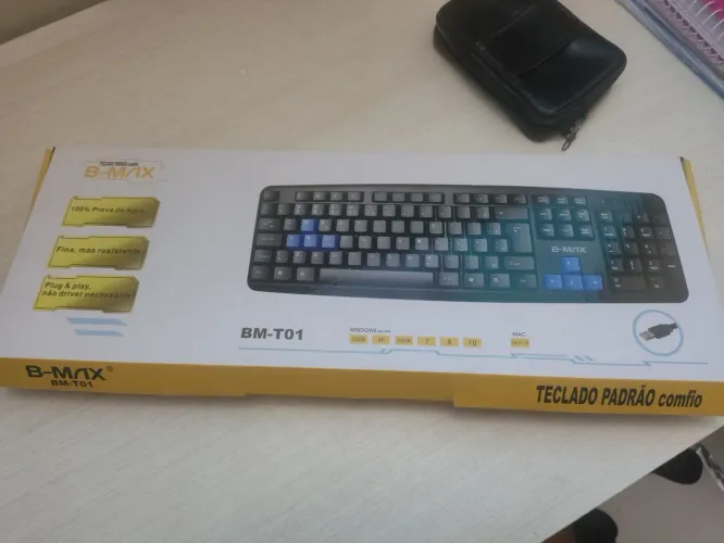 Teclado BMAX - NOVO