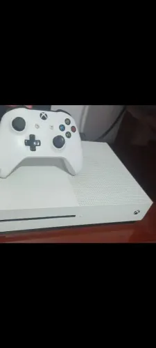 XBOX ONE S 1TB
