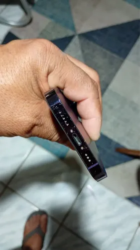 Estou vendo meu iPhone 14 Pro de 128g
