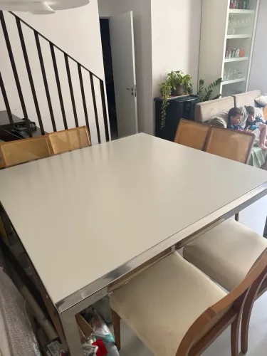 Mesa 8 lugares