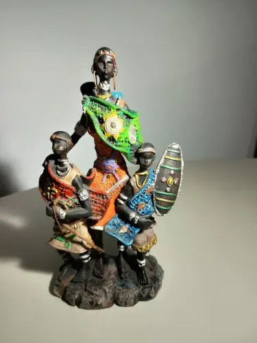 3 Estatuetas Africana Decorativa - Esculturas Étnica em Resina LEIA O ANUNCIO