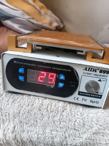 Vendo máquina separadora de touch e LCD