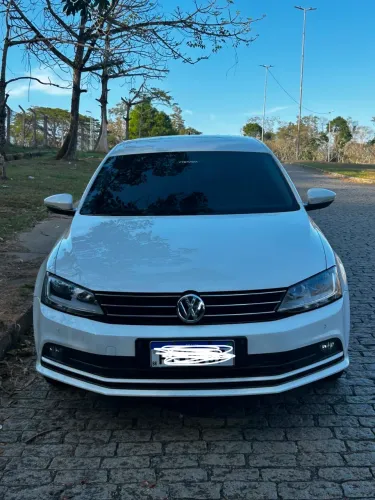 Volkswagen Jetta Comfortline 1.4 TSI 16V 4P Aut. 2017