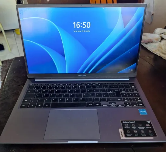 Samsung galaxy book 4
