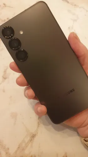 Vendo Samsung S24 512 Gb de memória usado em excelente estado