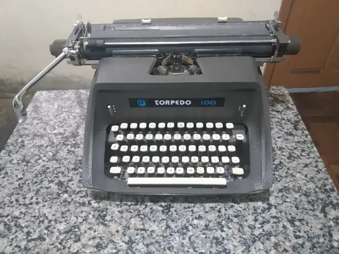 Máquina de Escrever Remington, ano 1987