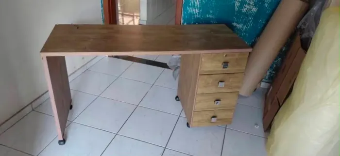 Oportunidade MESA MUITO BOA