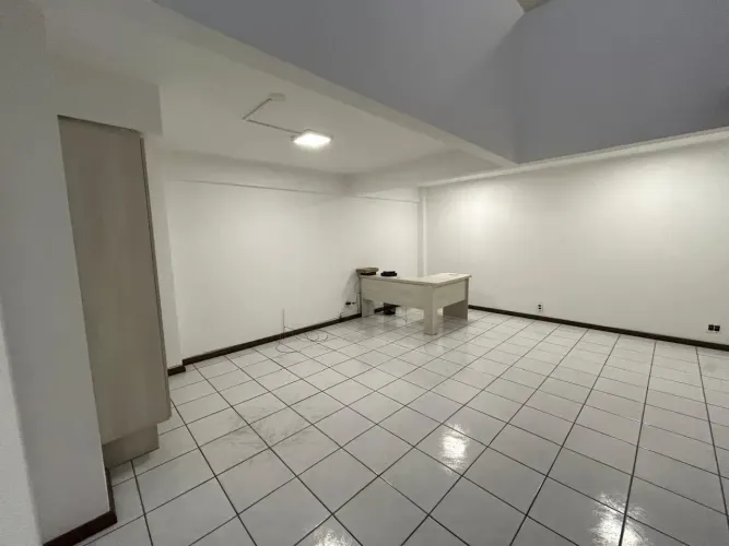 Aluguel de Sala Comercial no Centro de Joinville
