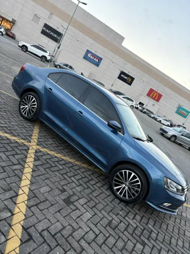 Volkswagen Jetta Highline 2.0 TSI 16V 4P Tiptronic 2017