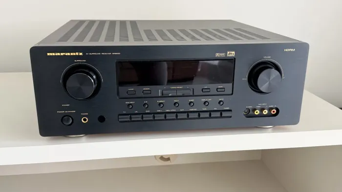 VENDE-SE RECEIVER MARANTZ SR 8000