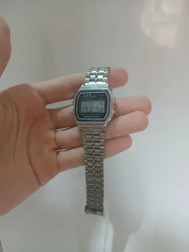 Relógio Casio Vintage Unissex Prateado