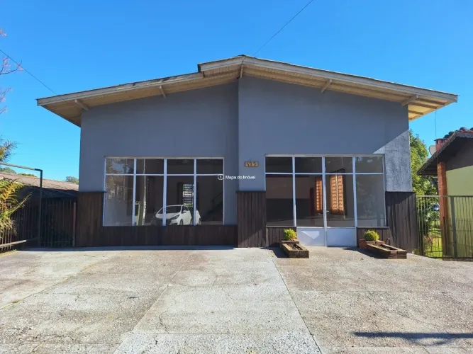 Prédio com 150m² para você invevstir no seu negócio na cidade de Canela!