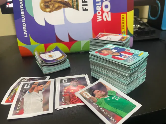 Kit completo figurinhas para colar copa 2026