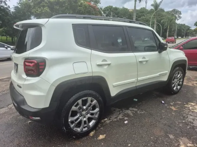 Jeep Renegade Long. T270 1.3 TB 4X2 Flex Aut. 2025