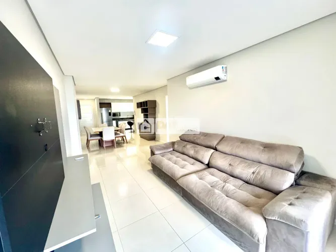Apartamento Mobiliado Para Locação No Centro