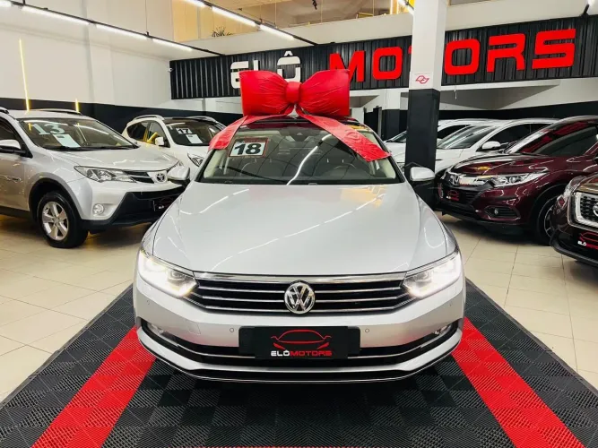 Volkswagen Passat Highline 2.0 TSI 220cv Tip. 2018