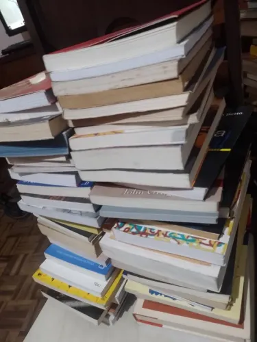 50 livros romances,literatura nacional estrangeira,filosofia, infanto juvenil etc-leia 