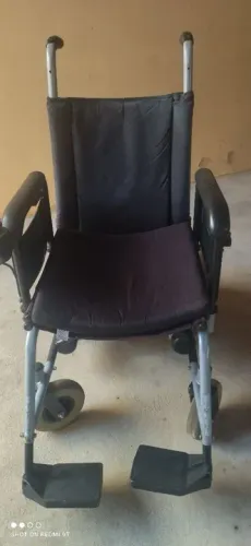 Cadeira de rodas motorizada