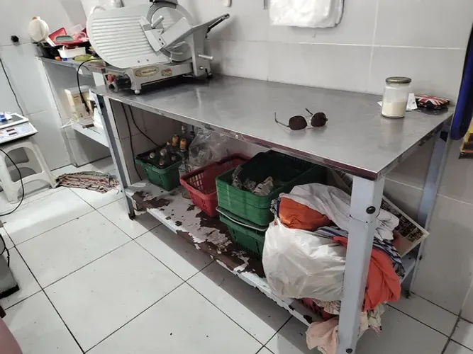 Balcão de inox.