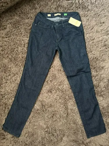 Calça jeans nova - Aquamar tam 44