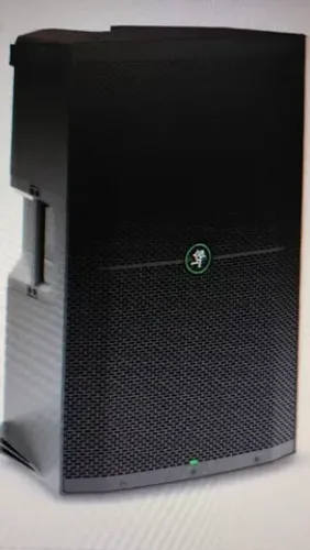 Vendo caixas mackie thump 212 XT nova a pronta entrega 