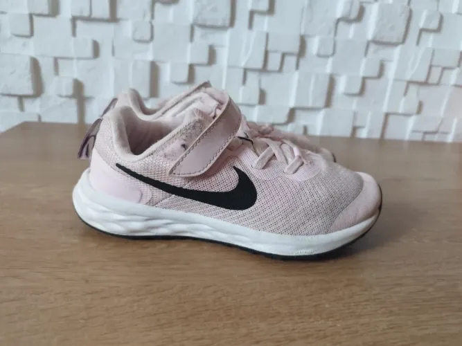 Tênis Infantil Nike Rosa - Conforto e Estilo!