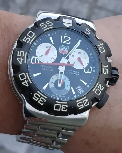 Belo e raro exemplar Relógio antigo ORIGINAL SUÍÇO TAG HEUER CRONOGRAPH FORMULA 1 CHRONO