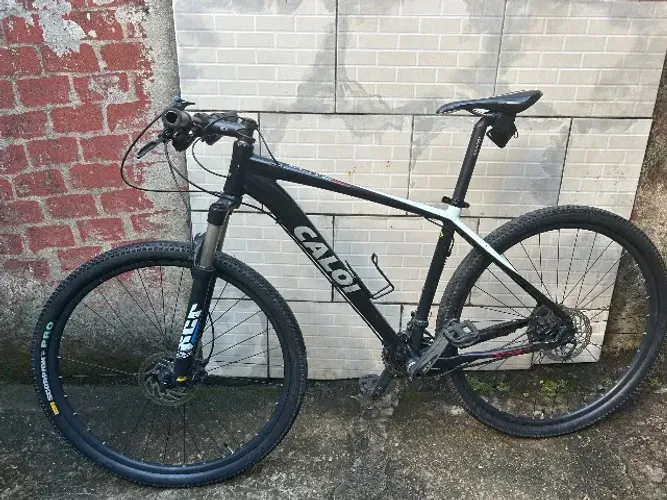 Bicicleta Caloi elite quadro 19 aro 29