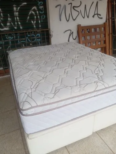 Cama box baú