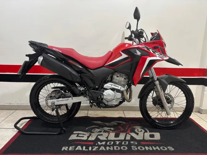 XRE 300c RALLY 2023  (DIVIDO DE 21 VEZES NO CARTÃO)