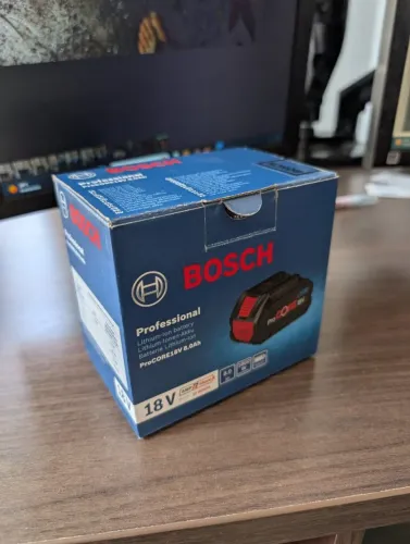 Bateria Bosch 18v  Procore  8ah. Nova Lacrada, com garantia bosch de 2 anos. Parcelado