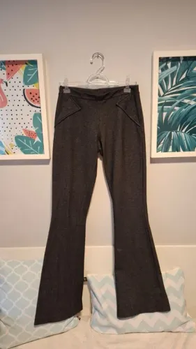 Calça social cinza confortável